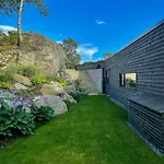 Feriehus Family With Sea View On Talgje