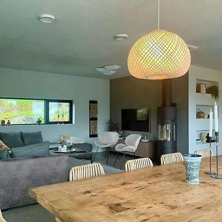 Holiday home Family With Sea View On Talgje *