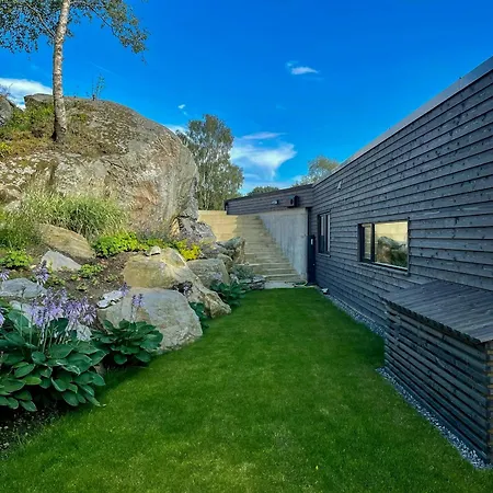 Holiday home Family With Sea View On Talgje