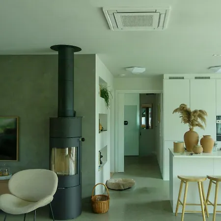 Holiday home Family With Sea View On Talgje Gard